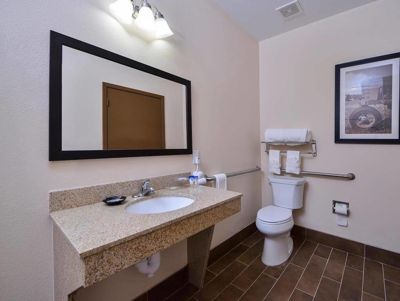 Americas Best Value Inn & Suites Cuero Dış mekan fotoğraf